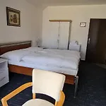 Grand Vltavin Gæstehus 3*