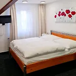 Gæstehus Grand Vltavin 3*