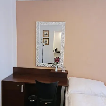 Grand Vltavin Гостевой дом